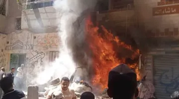 إخماد نار في ورشة للتنجيد في السويس