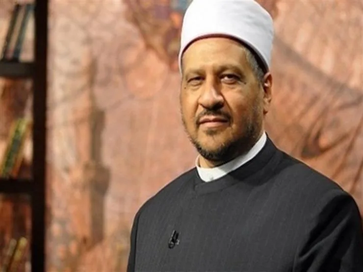 إذا قمت بإخراج الزكاة سيقل دخلي وقد أواجه صعوبة في الزواج… ما هو الحل؟ مجد