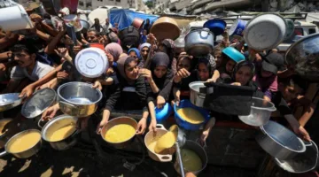 إسرائيل تجهز على 21 فلسطينياً وتبحث رد فعل “حماس” بشأن اقتراح الهدنة