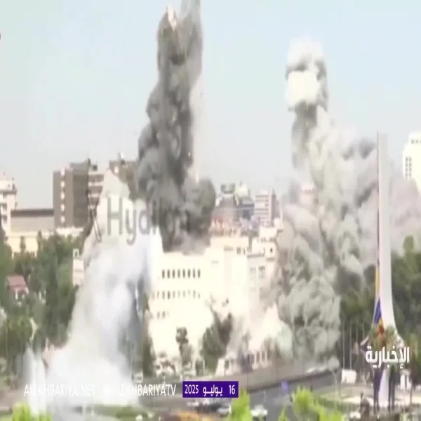 إسرائيل تشن ضربات جوية على أهداف في دمشق، سوريا