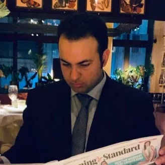إسرائيل وصراع الهوية بين اتجاهين مختلفين إسرائيل وصراع الهوية بين اتجاهين مختلفين