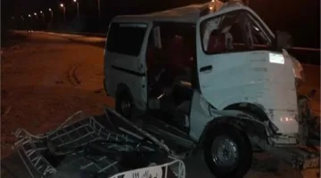 إصابة 6 أفراد جراء انقلاب ميكروباص على الطريق في التجمع
