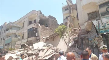 إصابة ثلاثة أفراد جراء انهيار مبنى في شبرا