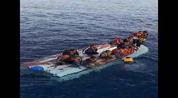 إصابة ومفقودون بين الصيادين في إندونيسيا جراء تصادم قارب مع سفينة شحن في مضيق م.