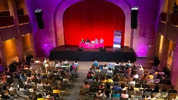 إطلاق “الجائزة العالمية للشعر في فلسطين” من كولومبيا إطلاق “الجائزة العالمية للشعر في فلسطين” من كولومبيا
