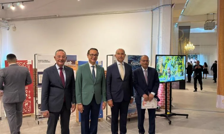 إطلاق نموذج مصغر للمتحف المصري الكبير في الجامعة الألمانية ببرلين إطلاق نموذج مصغر للمتحف المصري الكبير في الجامعة الألمانية ببرلين