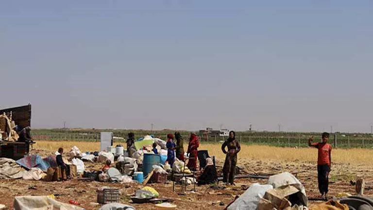 إعدامات على الأرض وتهجير… ما الذي يشهده السويداء بعد اتفاق وقف إطلاق النار؟