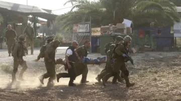 إعلام إسرائيلي: جندي يُقتل إثر انهيار مبنى على وحدة عسكرية في غزة