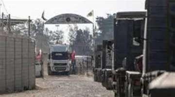 إعلام إسرائيلي: جيش الاحتلال يتلف محتويات 1000 شاحنة من المواد الغذائية والأدوية لغزة