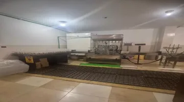 إغلاق مصنع تعبئة زيوت طعام بلا هوية في الشرقية