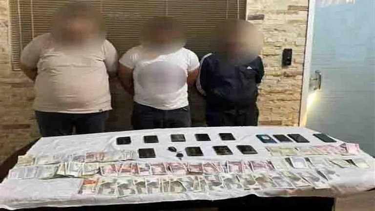 إلقاء القبض على 3 متهمين في قضية غسل أموال بقيمة 90 مليون جنيه إلقاء القبض على 3 متهمين في قضية غسل أموال بقيمة 90 مليون جنيه