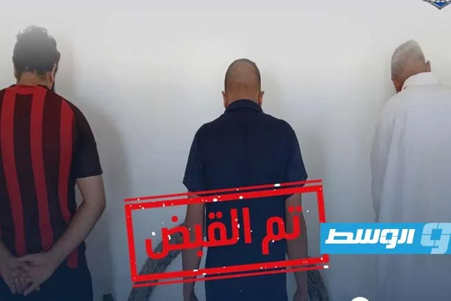 إلقاء القبض على ثلاثة أفراد بتهمة سرقة كابل كهربائي في درنة