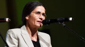 إلهام أحمد لـ’النهار’: نحن لا نلاحظ هيكلًا واضحًا للجيش السوري!