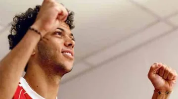 إمام عاشور يغادر معسكر المنتخب المصري لمواجهتي إثيوبيا وبوركينا فاسو