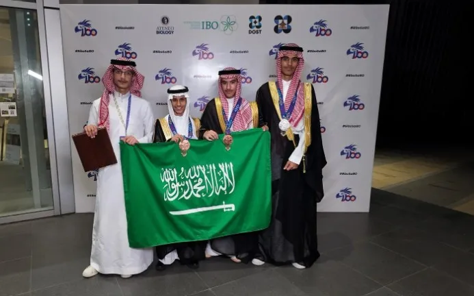 إنجاز علمي سعودي متميز: 4 جوائز في الأولمبياد الدولي للأحياء في الفلبين إنجاز علمي سعودي متميز: 4 جوائز في الأولمبياد الدولي للأحياء في الفلبين