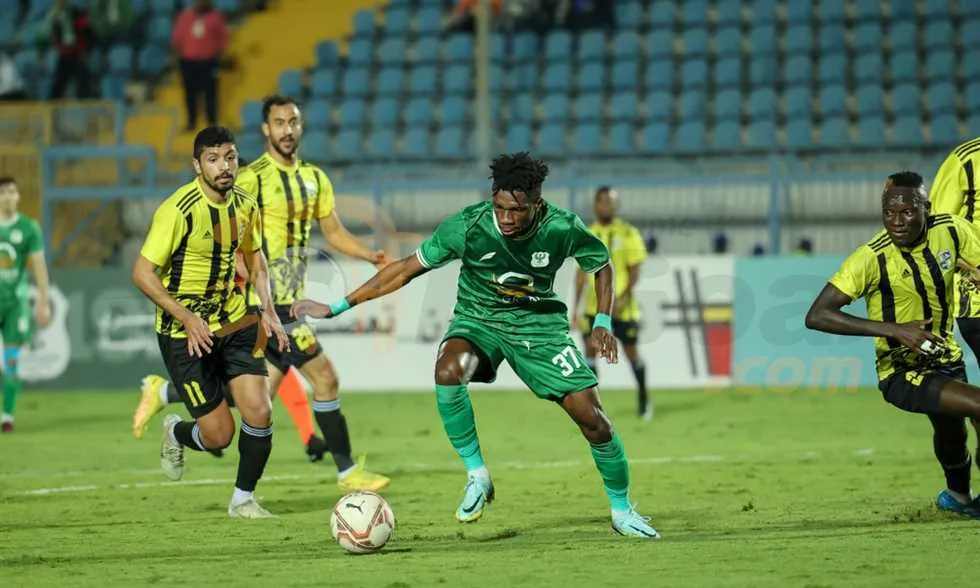 إيتوجا، لاعب المصري وحرس الحدود السابق، ينتقل إلى اتحاد خنشلة الجزائري إيتوجا، لاعب المصري وحرس الحدود السابق، ينتقل إلى اتحاد خنشلة الجزائري