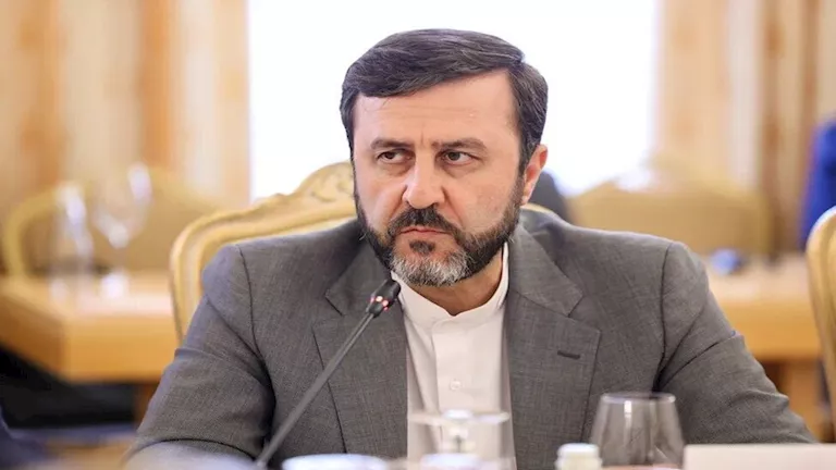 إيران: قضية تعزيز الثقة في مشروعنا النووي مرتبطة بأسلوب رفع العقوبات. إيران: قضية تعزيز الثقة في مشروعنا النووي مرتبطة بأسلوب رفع العقوبات.