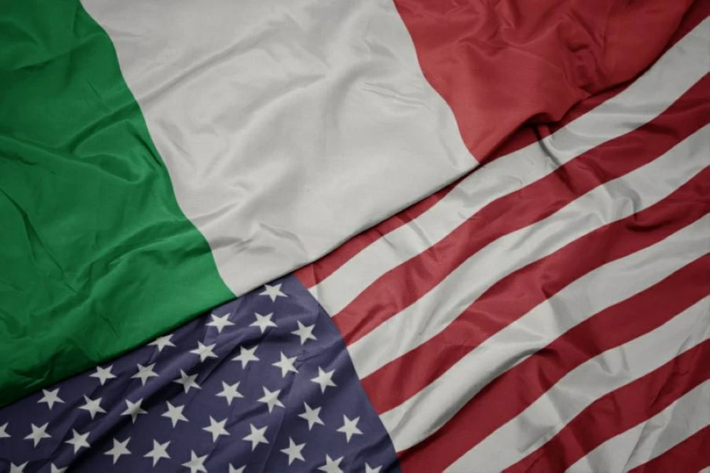 إيطاليا تواجه خطر فقدان 0.8% من ناتجها المحلي بحلول 2027 نتيجة لرسوم ترامب. إيطاليا تواجه خطر فقدان 0.8% من ناتجها المحلي بحلول 2027 نتيجة لرسوم ترامب.