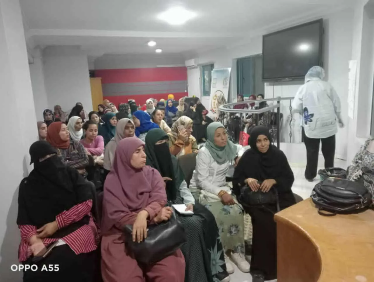 تدريب 60 سيدة في سوهاج ضمن مبادرة “معاً بالوعي نحميها” استعداداً لانتخابات مجلس الشيوخ.