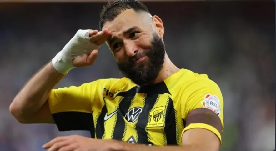 اتحاد جدة يسعى لضمان بقاء كريم بنزيما بشكل رسمي