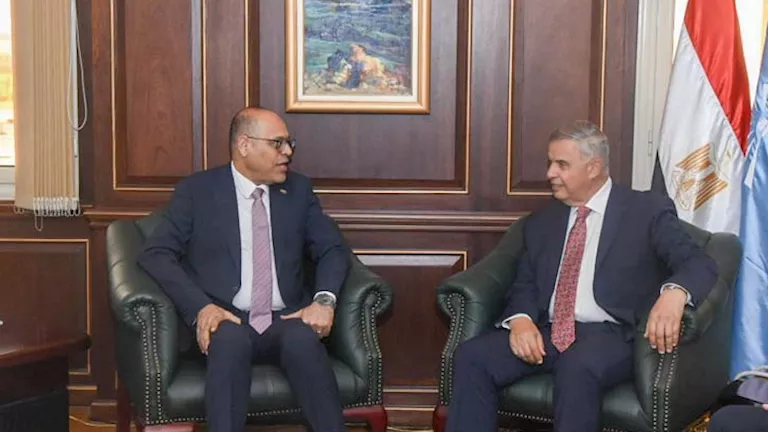 اجتماع وزير العمل بمحافظ الإسكندرية لمناقشة قضايا التدريب والتوظيف – صور اجتماع وزير العمل بمحافظ الإسكندرية لمناقشة قضايا التدريب والتوظيف – صور