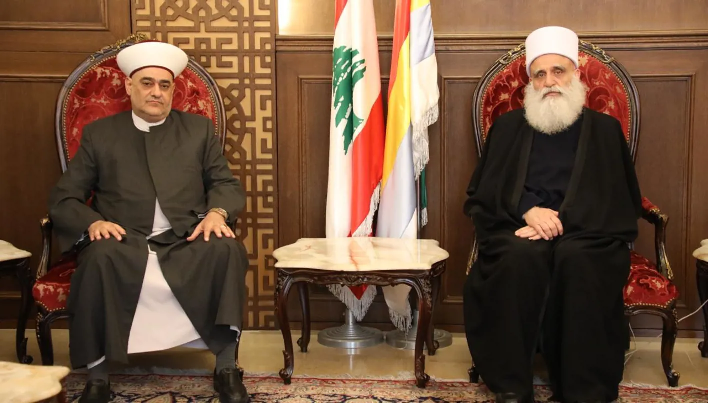 اجتماعات مكثفة لشيخ العقل: ‘الوضع الراهن يتطلب توحيد الصفوف’ اجتماعات مكثفة لشيخ العقل: ‘الوضع الراهن يتطلب توحيد الصفوف’