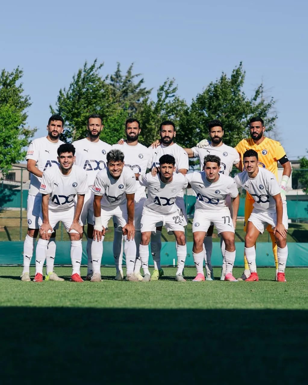 احتفال فريد لفريق بيراميدز خلال معسكرهم في تركيا