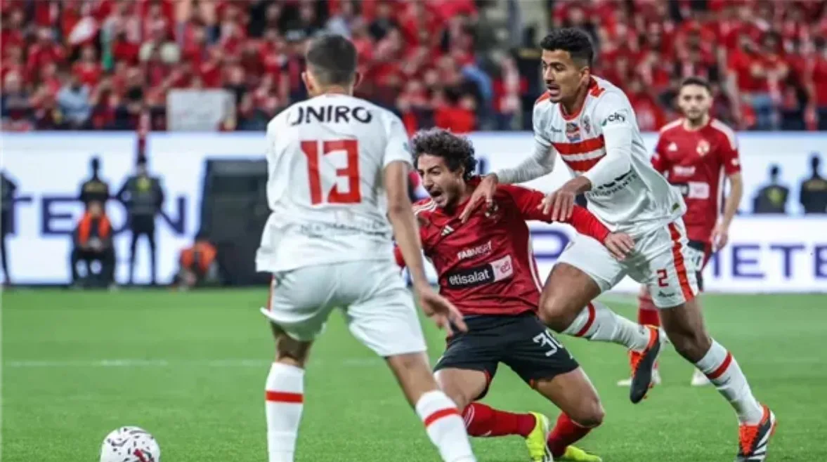 احتمال صدام بين الرابطة والقطبين حول بداية الدوري الرياضي احتمال صدام بين الرابطة والقطبين حول بداية الدوري الرياضي