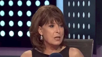 “اختفت السعادة والابتسامة”.. أنوشكا تعبر عن حزنها لوفاة لطفي لبيب