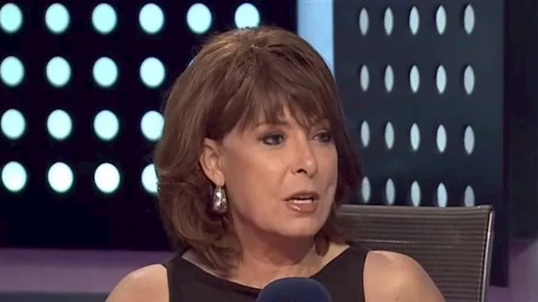 “اختفت السعادة والابتسامة”.. أنوشكا تعبر عن حزنها لوفاة لطفي لبيب “اختفت السعادة والابتسامة”.. أنوشكا تعبر عن حزنها لوفاة لطفي لبيب