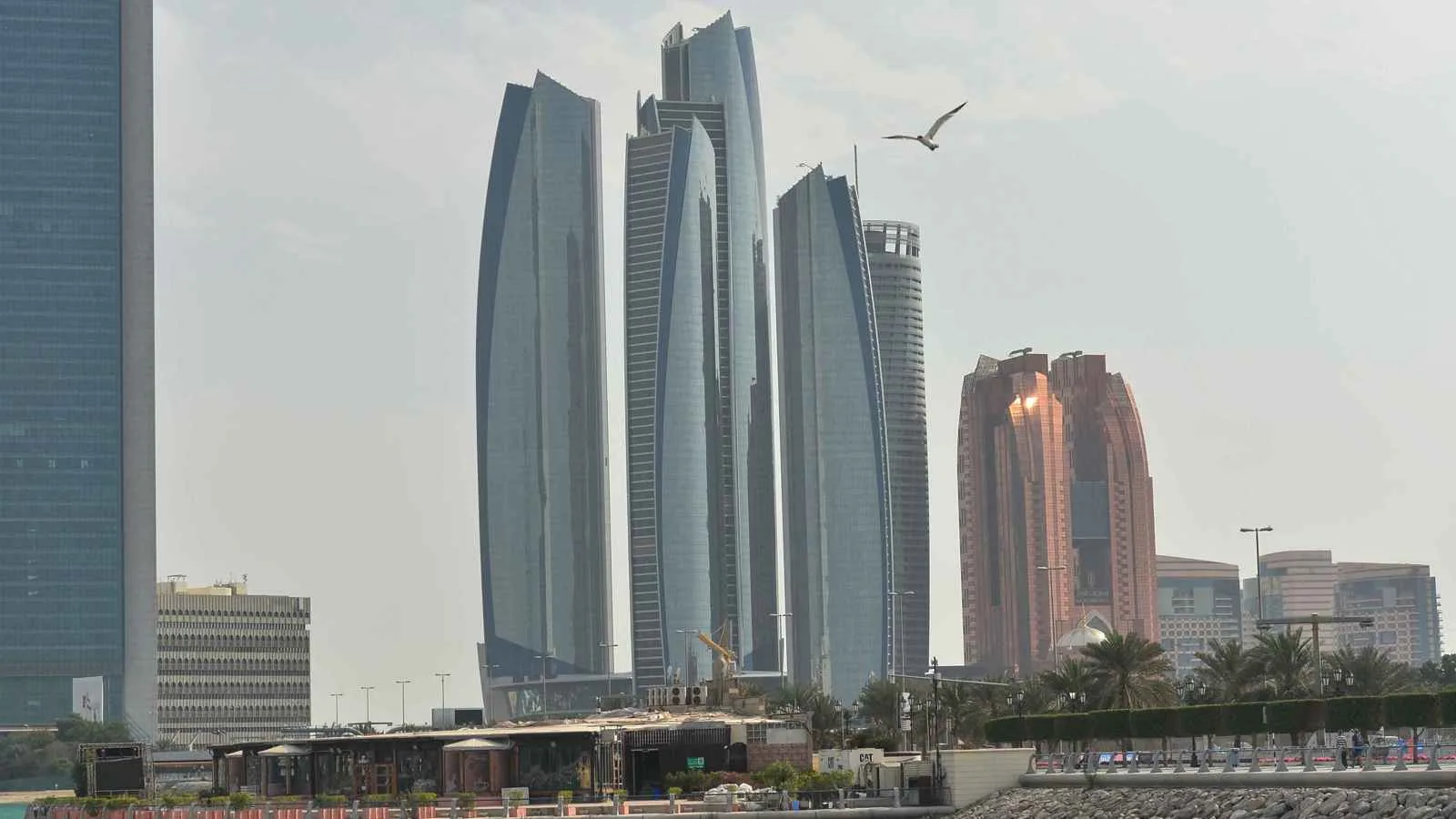 ارتفاع أرباح «مدن القابضة» نصف السنوية إلى 572 مليون دولار ارتفاع أرباح «مدن القابضة» نصف السنوية إلى 572 مليون دولار