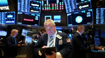 ارتفاع الأسهم الأمريكية إلى مستويات قياسية بفضل بيانات العمل