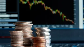 ارتفاع العوائد يشجع المستثمرين الأجانب على شراء السندات طويلة الأجل
