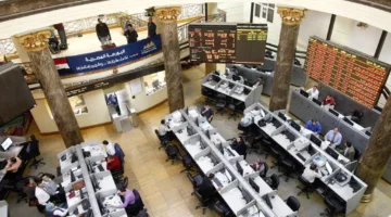 ارتفاع طفيف لمؤشر السوق الرئيسي في بداية آخر جلسات الأسبوع