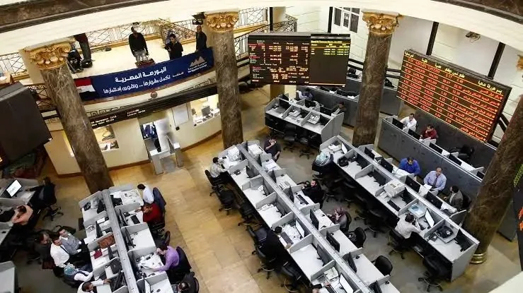 ارتفاع مؤشرات البورصة المصرية خلال منتصف جلسة الأربعاء