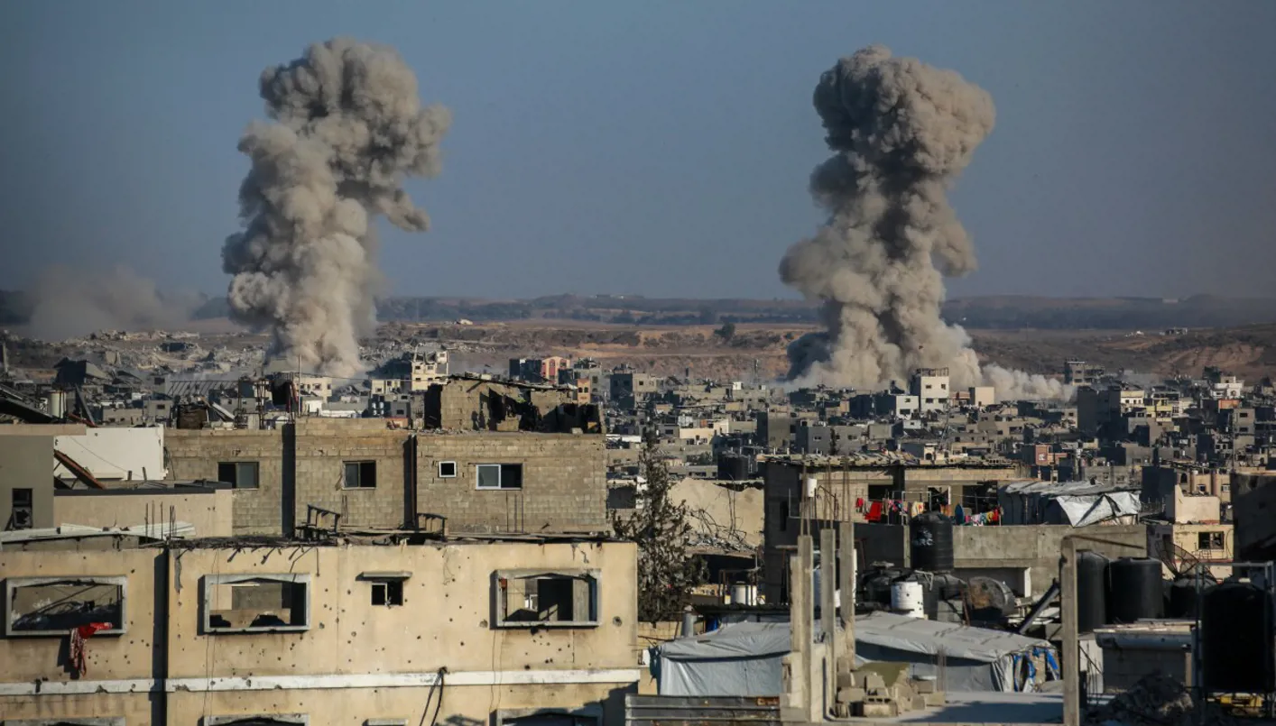 استشهاد 43 فلسطينياً جراء الغارات الجوية الإسرائيلية على غزة استشهاد 43 فلسطينياً جراء الغارات الجوية الإسرائيلية على غزة