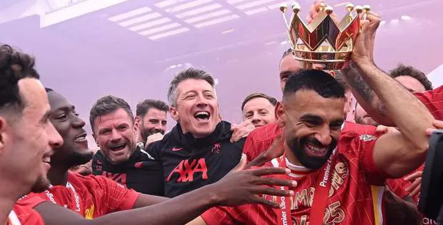 استطلاع آراء الجماهير.. محمد صلاح يتفوق على هالاند وميسي في منافسة الأفضل لعام 2025