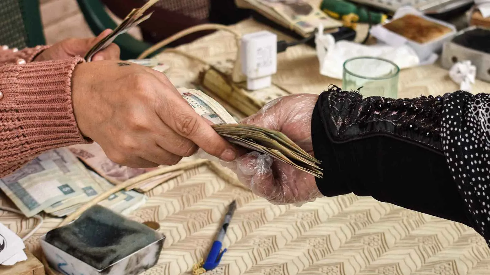 استطلاع من رويترز: توقعات بانخفاض التضخم في مصر في يونيو وارتفاعه في يوليو