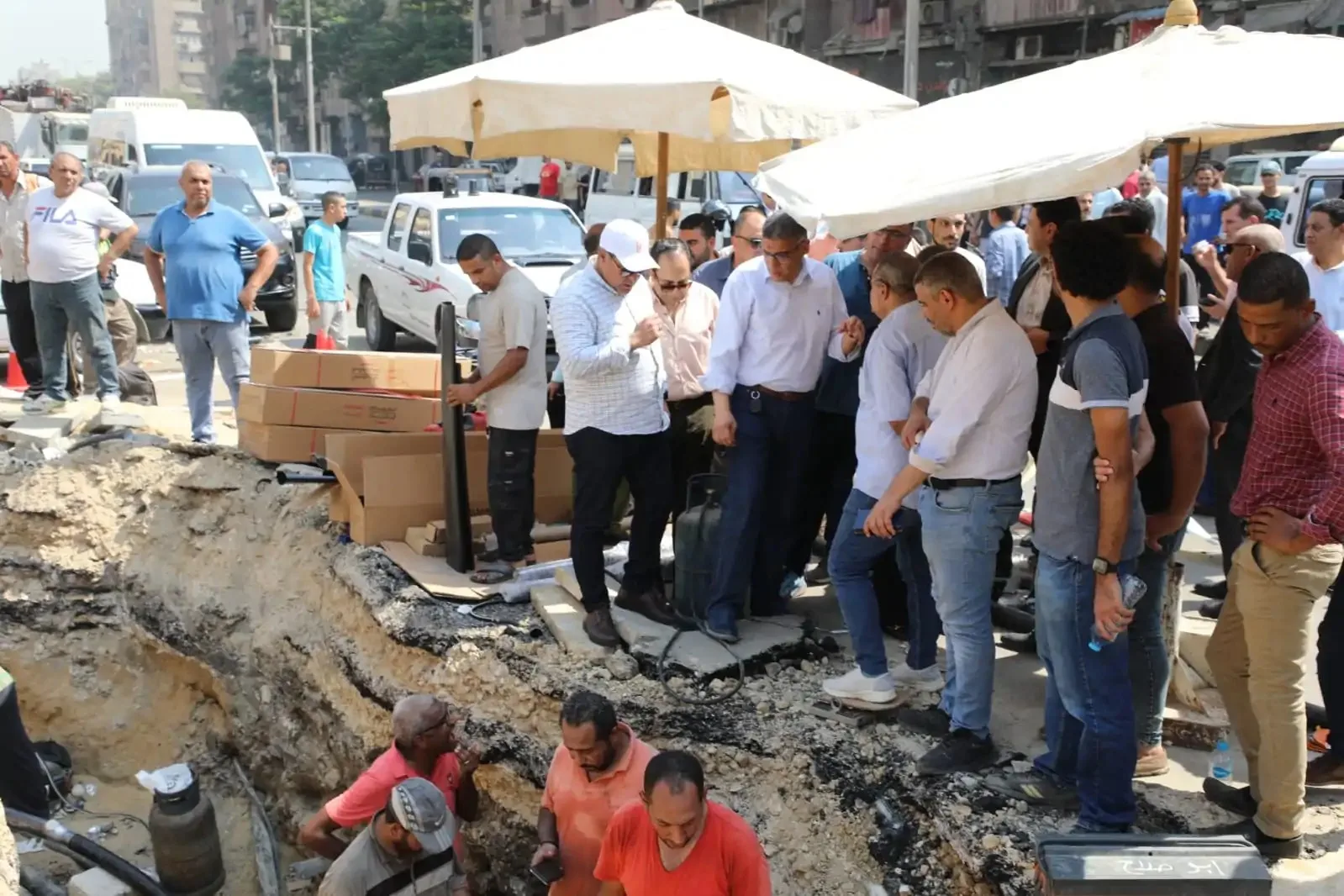 استعادة التيار الكهربائي وبدء تدفق المياه تدريجيًا: الجيزة تتخطى أزمة كبيرة في أكثر مناطقها ازدحامًا