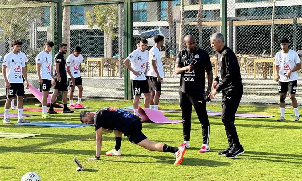 استعداداً لكأس العالم.. منتخب الشباب يلتقي الفريق الأولمبي الكويتي في مباراة ودية استعداداً لكأس العالم.. منتخب الشباب يلتقي الفريق الأولمبي الكويتي في مباراة ودية