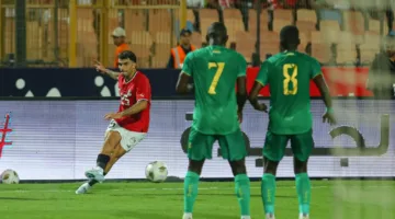 استكشاف فكر أحمد زيزو: جولة في عالم أسطورة مدريد ورفاقه الثلاثة الذين لا يشاركونه أوقات فراغه