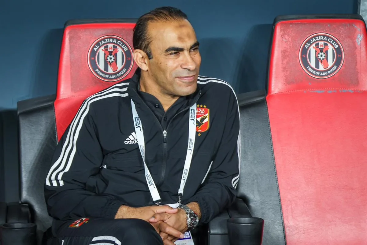 «اعتبر كلامي غير موجود».. تصريح مفاجئ من سيد عبدالحفيظ بشأن انتقال ابنه إلى الزمالك «اعتبر كلامي غير موجود».. تصريح مفاجئ من سيد عبدالحفيظ بشأن انتقال ابنه إلى الزمالك