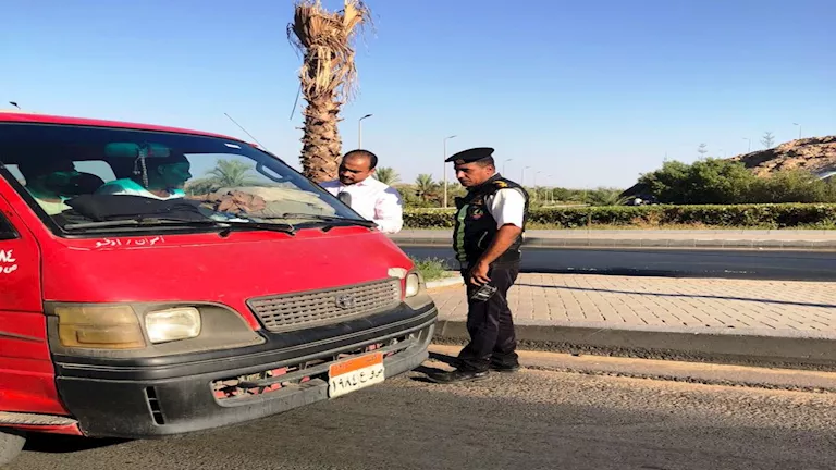 اعتقال 13 سائقًا بتهمة تعاطي المخدرات خلال حملة مفاجئة في أسوان – صور اعتقال 13 سائقًا بتهمة تعاطي المخدرات خلال حملة مفاجئة في أسوان – صور