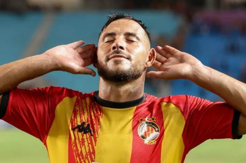 اعتقال يوسف بلايلي في فرنسا (فيديو) اعتقال يوسف بلايلي في فرنسا (فيديو)