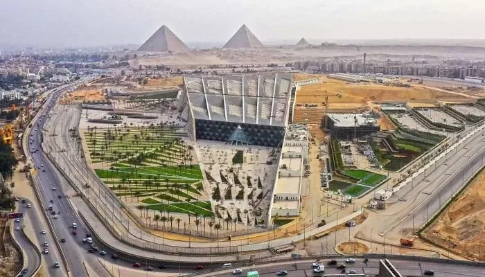 افتتاح المتحف المصري الكبير.. رئيس الوزراء ي promises حفلاً يتجاوز التوقعات افتتاح المتحف المصري الكبير.. رئيس الوزراء ي promises حفلاً يتجاوز التوقعات