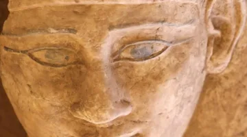 اكتشاف قبور جديدة من العصور اليونانية والرومانية بالقرب من ضريح الآغاخان في أسوان