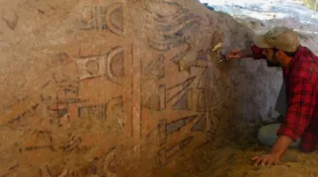 اكتشاف لوحة جدارية تعود لأكثر من ثلاثة آلاف سنة في بيرو