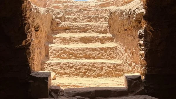 «الآثار»: الاكتشاف الأثري الأخير في أسوان يُظهر غنى وتنوع الحضارة المصرية القديمة «الآثار»: الاكتشاف الأثري الأخير في أسوان يُظهر غنى وتنوع الحضارة المصرية القديمة