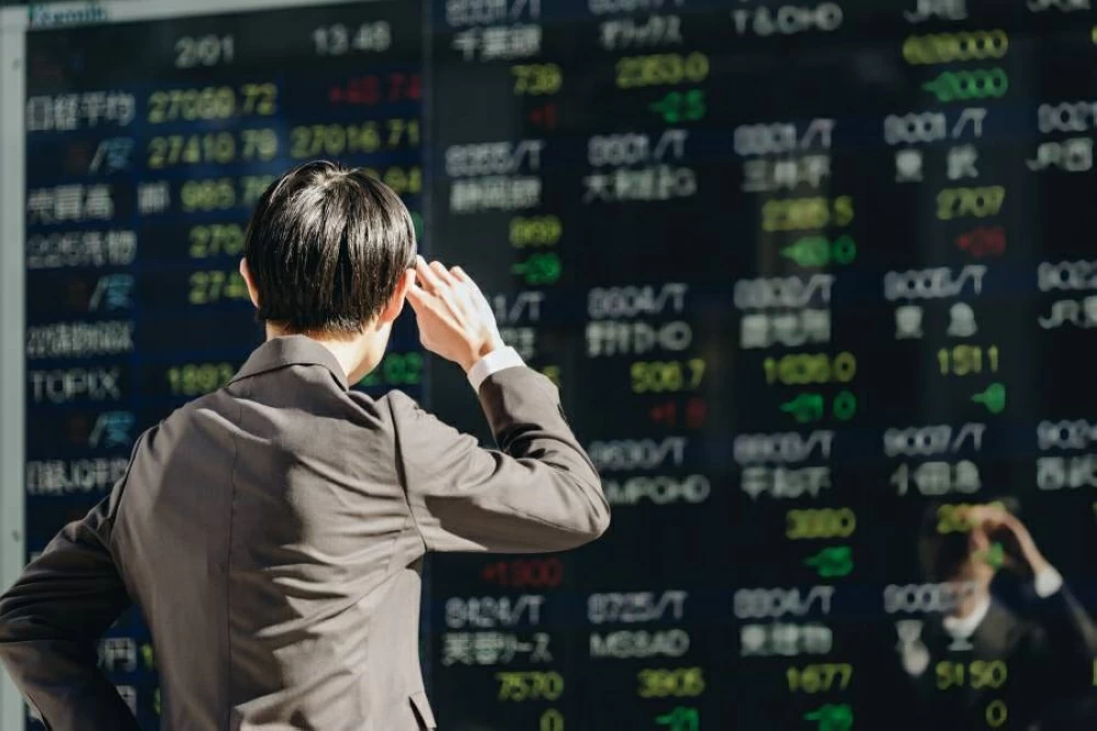 الأسواق الآسيوية تواصل ارتفاعها بفضل التفاؤل بشأن الاتفاقات التجارية واقتراب مؤشر «نيكاي» من قمته التاريخية الأسواق الآسيوية تواصل ارتفاعها بفضل التفاؤل بشأن الاتفاقات التجارية واقتراب مؤشر «نيكاي» من قمته التاريخية