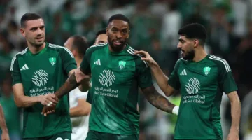 الأهلي السعودي يعزز دفاعه بضم لاعب من الرياض